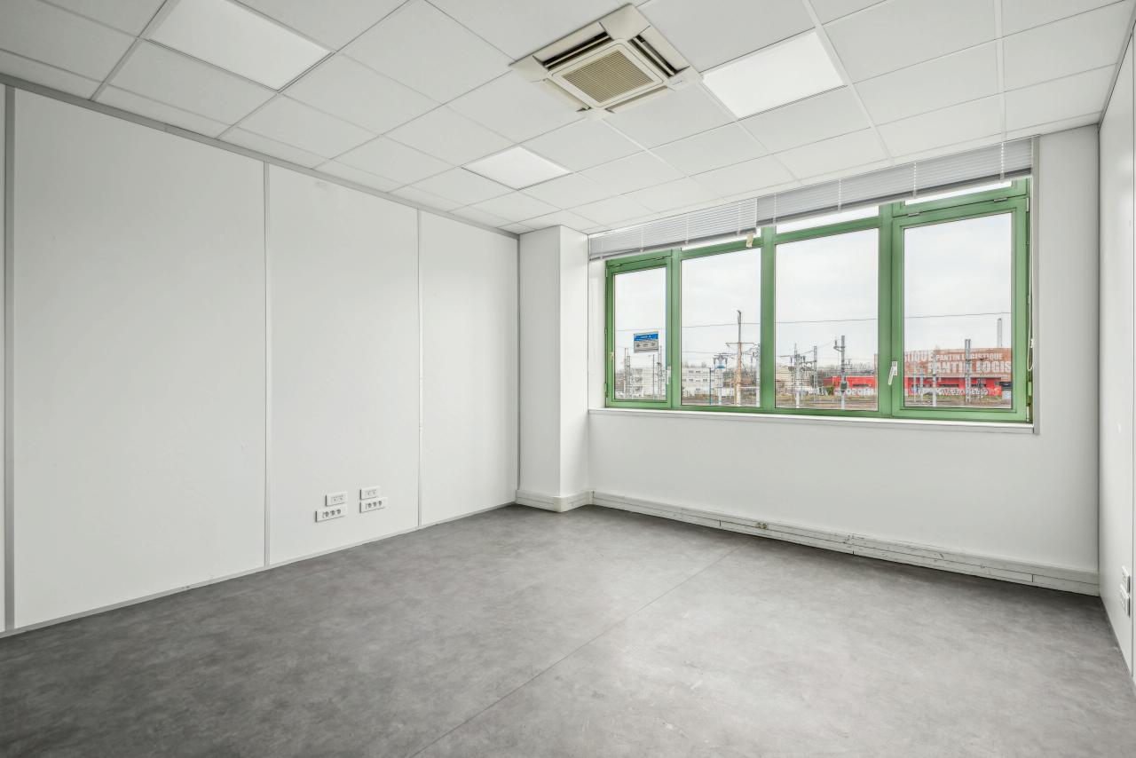 Bureau Pantin 430m² Location bureau Pantin Seine-Saint-Denis OLBUR2313351 3